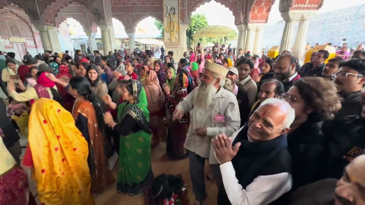 आओ गोविंद प्यारा आओ जी मैं पकड़ लूंगा चरखी तेरे पतंग उड़ाओ जी गोविंद देव जी न्यू सॉन्ग