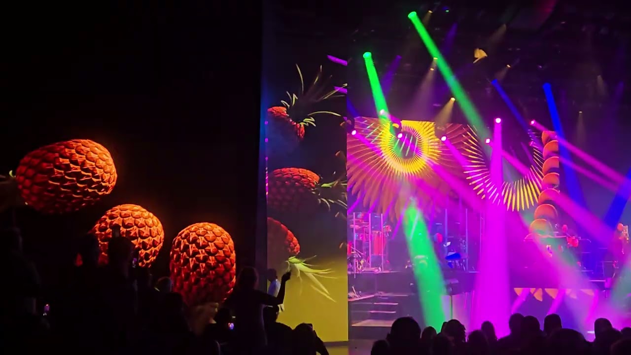 Copacaba  Barry Manilow Las Vegas 2025. Westgate