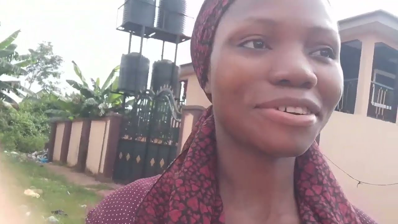 SURVIVING A BROKE DAY // Days in my life  #lifestylevlog #livingalone #lifeinnigeria 