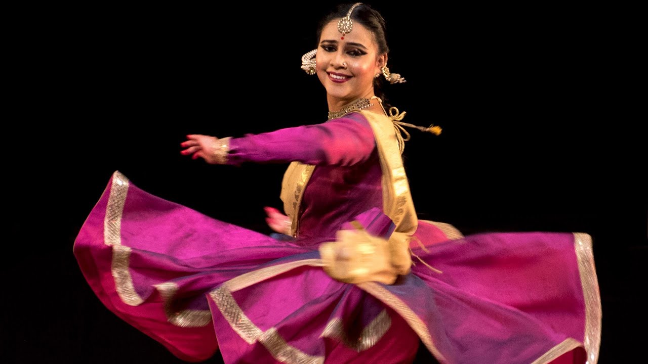 Minu Garu Kathak/Natnaagar Festival/Kamani Auditorium