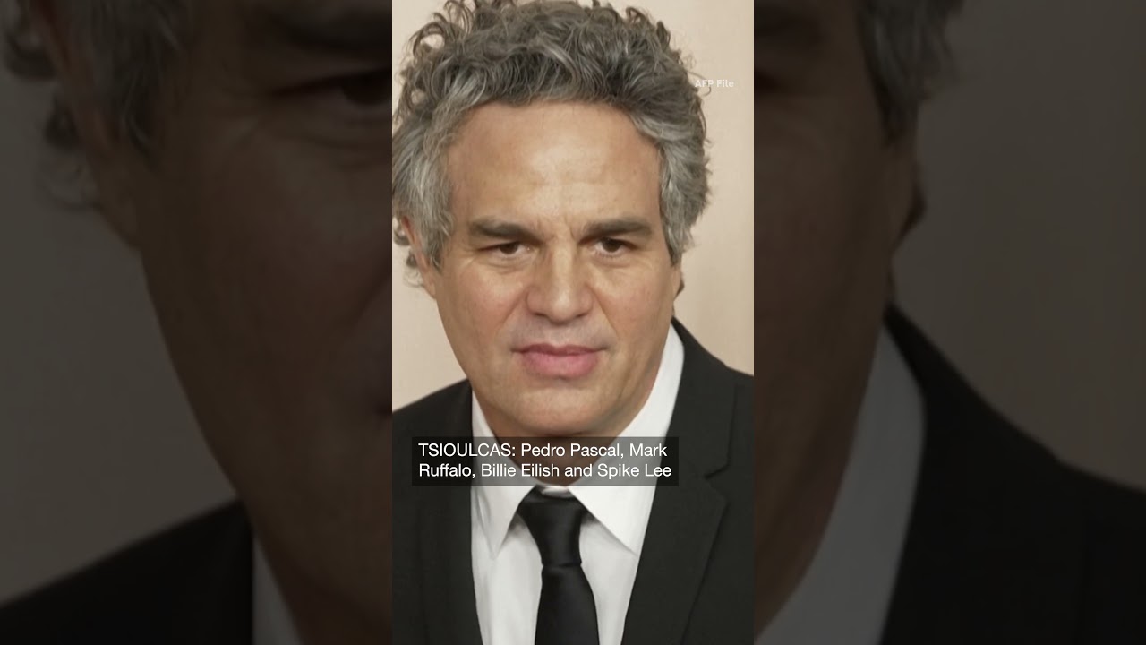 Hundreds of celebrities relaunch a McCarthy-era group to defend free speech
