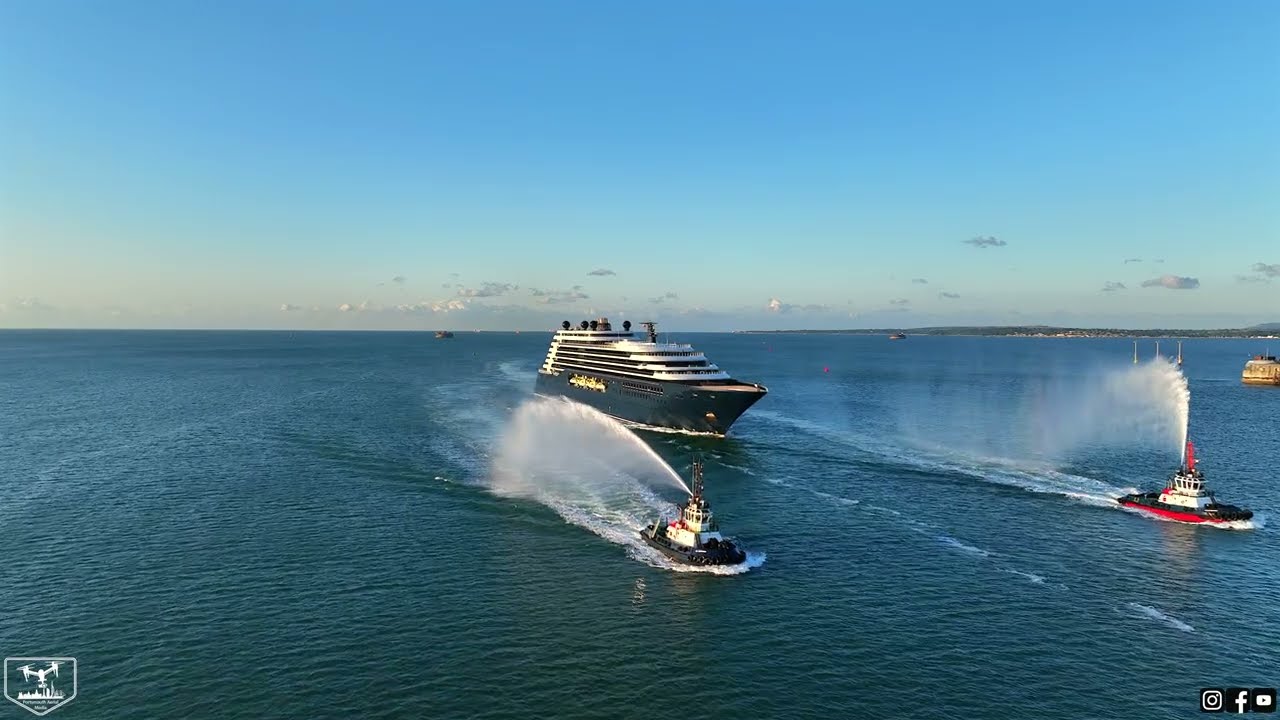 Ritz-Calton Ilma Superyacht