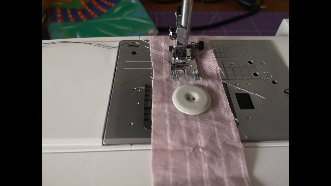 Coudre un bouton avec machine Janone  MyJeans & Strech 9077