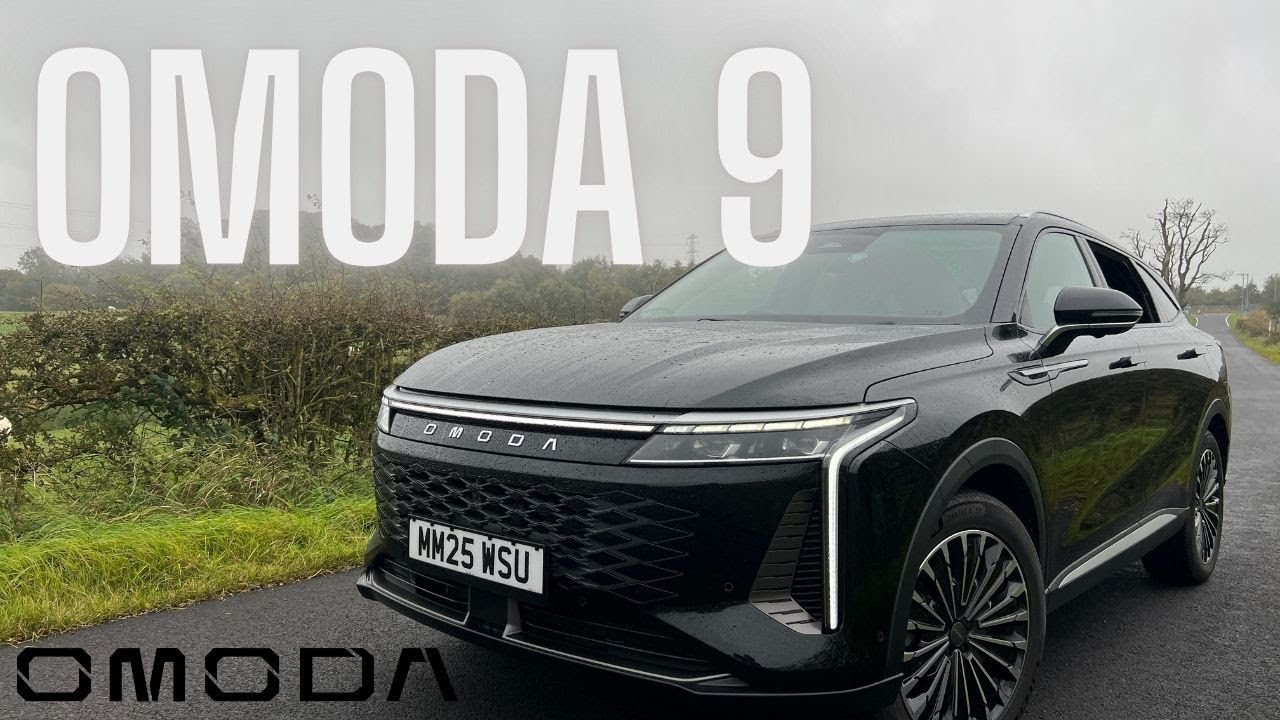 Should you buy the new Omoda 9 SHS? I got the keys to find out...