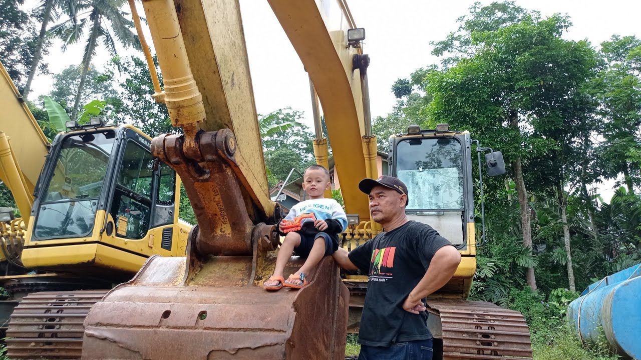KEENAN NAIK EXCAVATOR| MOBIL BECCO| MAIN SAMA MOBIL EXCAVATOR/BECCO