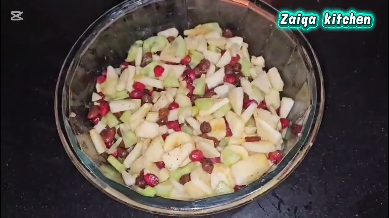 Healthy Fruit Salad Recipe for Ramzan #RamzanRecipes #HealthyIftar #ZaiqaKitchen #FruitChaat