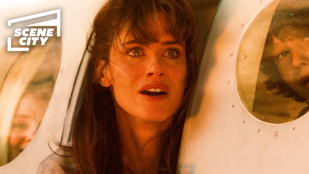 2012: La erupción de Yellowstone (John Cusack, Morgan Lily)