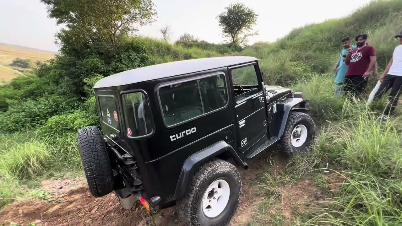 Toyota | BJ40 | FJ40 | Offroading | 4x4thrills | Fun | IJC | Islamabad | Pakistan | Black