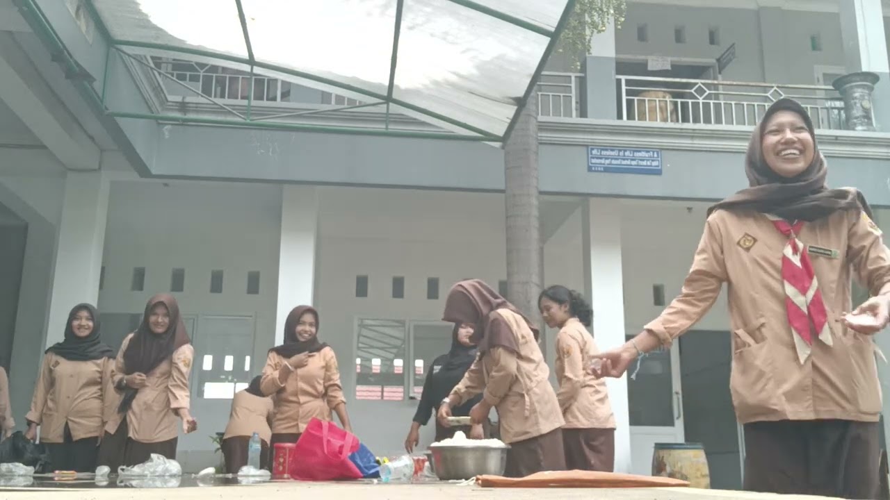 praktek kimia (bikin es lilin) 2024