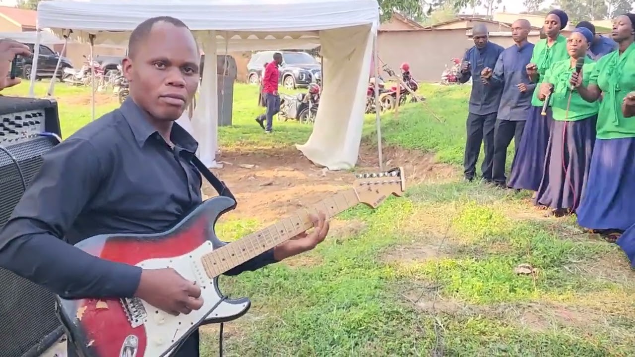 Umunsi ukomeye/Lebanon Choir