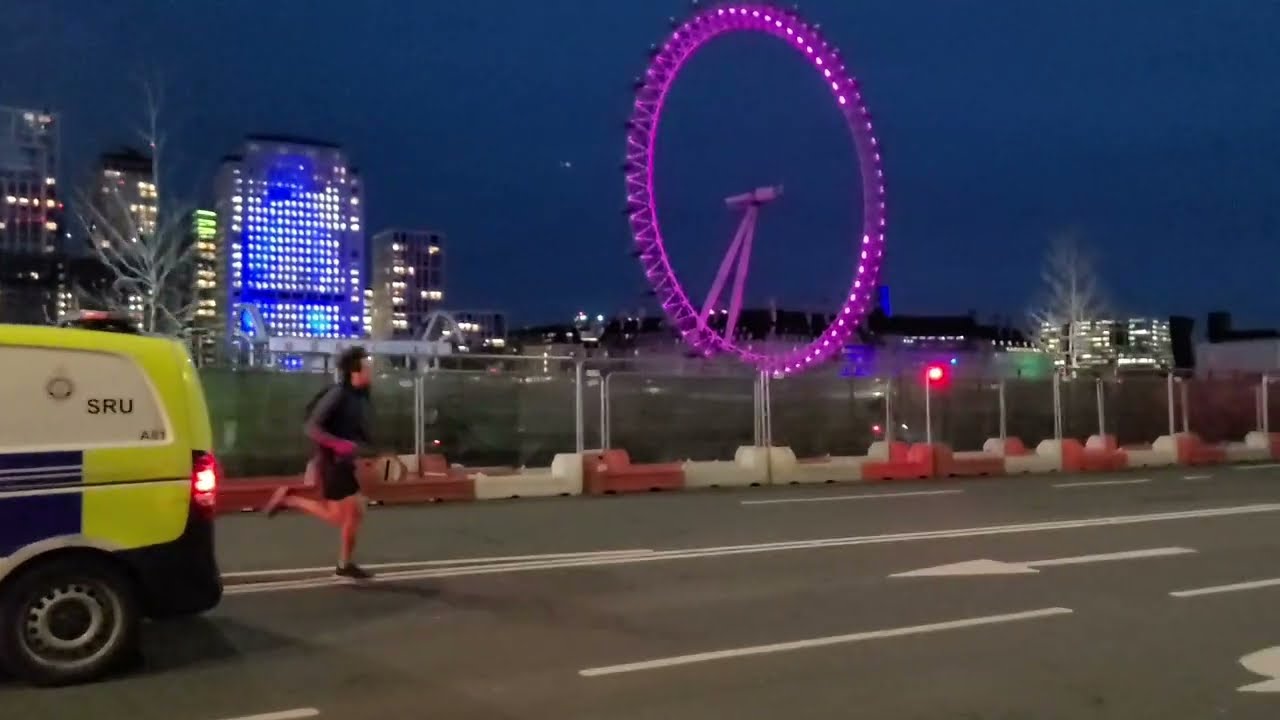 Walk... Victoria Embankment and the Southbank, London