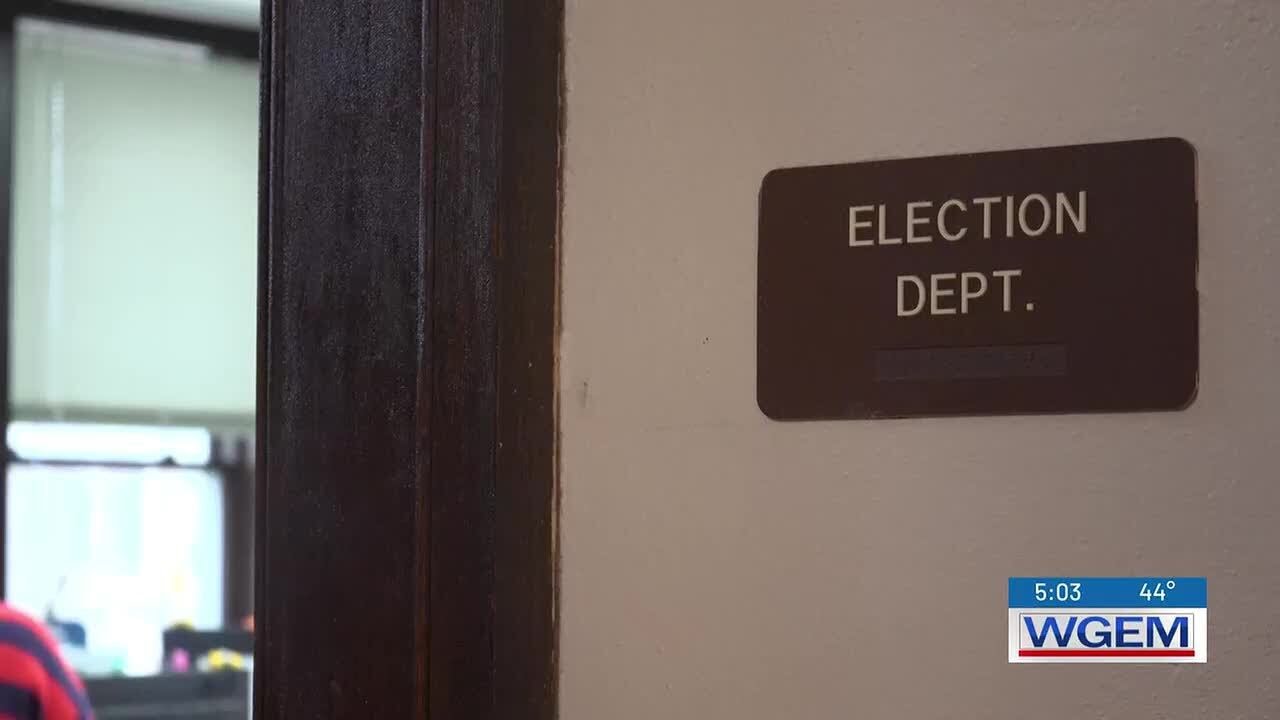 What to know about USPS postmark rules and voting by mail