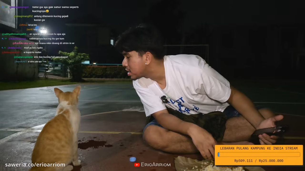 jalan sendiri cari makan sahur.