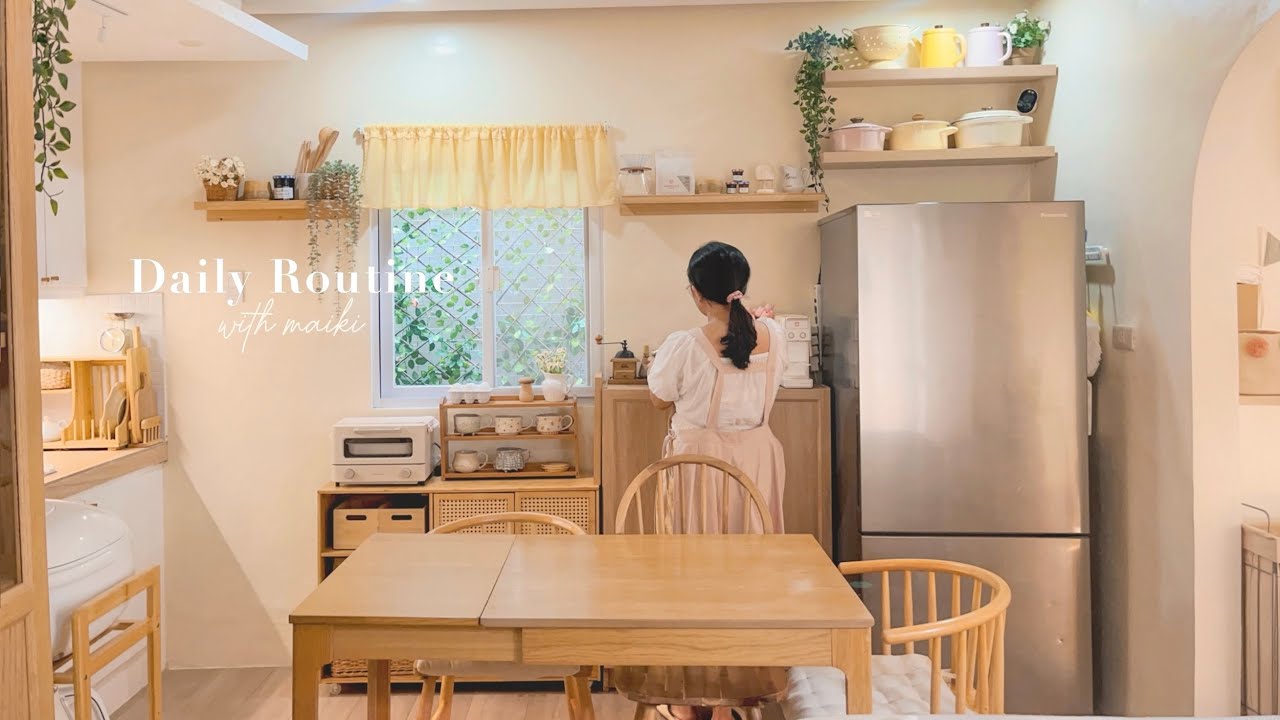Housewife daily routine 🏡🌷 | Cleaning our tiny bathrooom 🫧 | Cat bathing 🛁🐈 | Baking Oysters 🦪