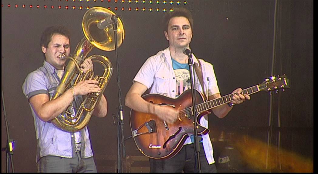 VESELI SVATJE - LJUBIM ŽENO POROČENO