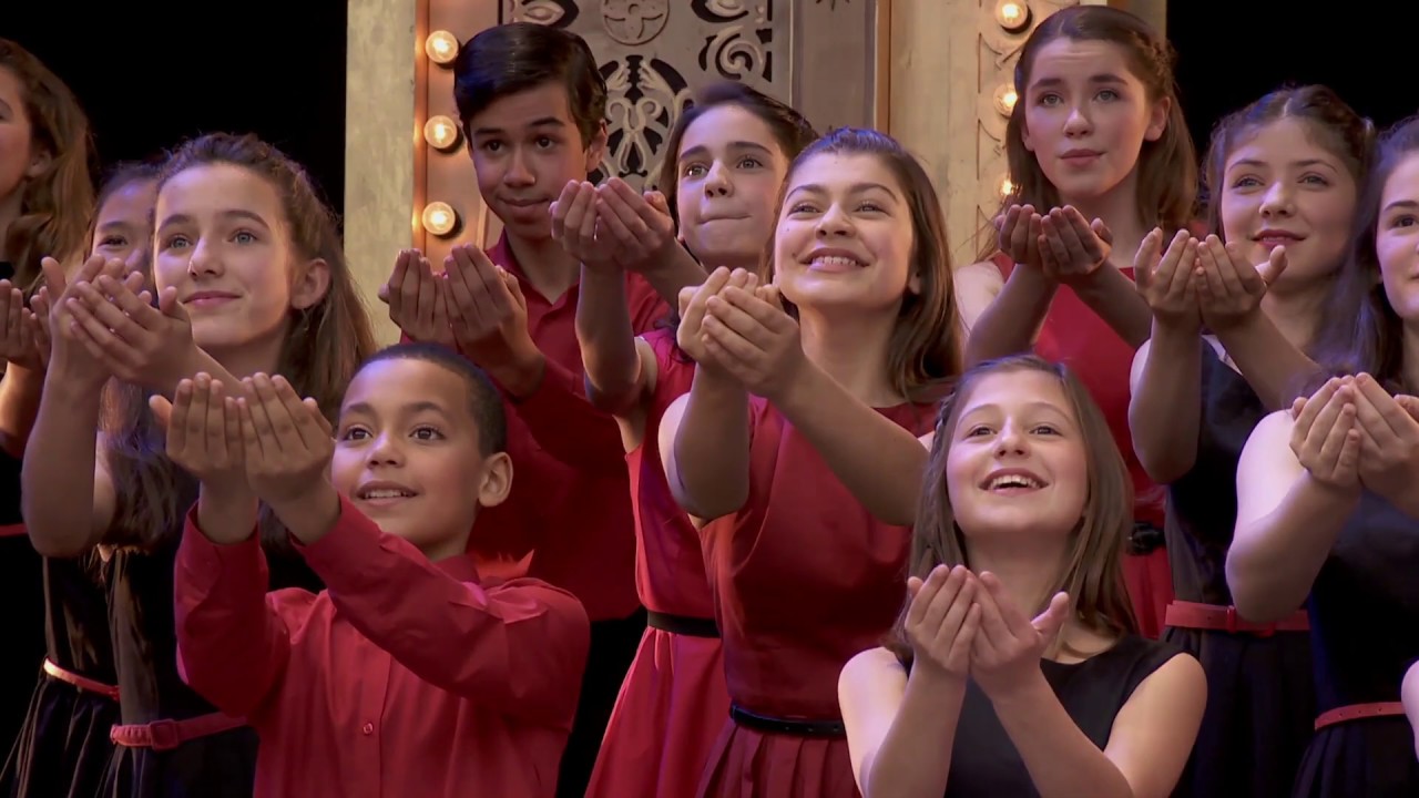 Chœur d'Enfants Sotto Voce: « Our Gift For You » (Grand Palais)