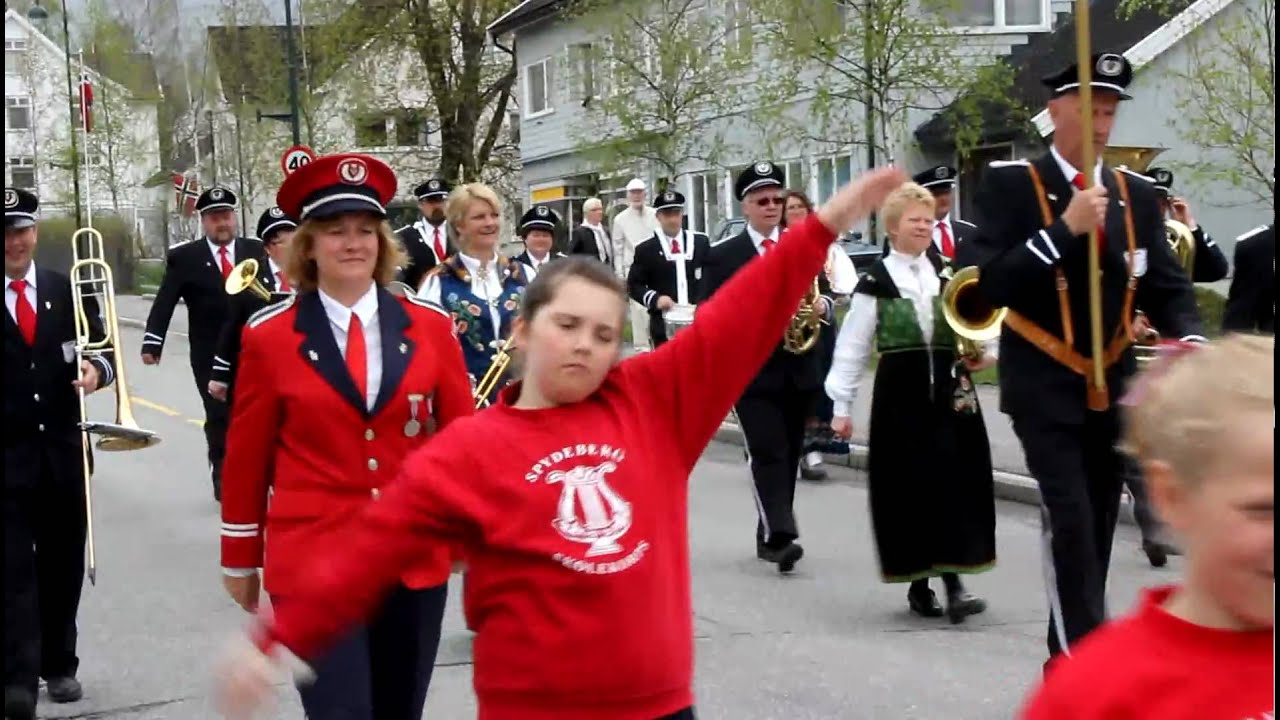 Spydeberg, May 17th, 2010_Part 1.MOV