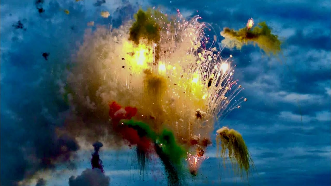 FUOCHI D’ARTIFICIO ADELFIA 2023 - SAN TRIFONE 2023 - SENATORE FIREWORKS