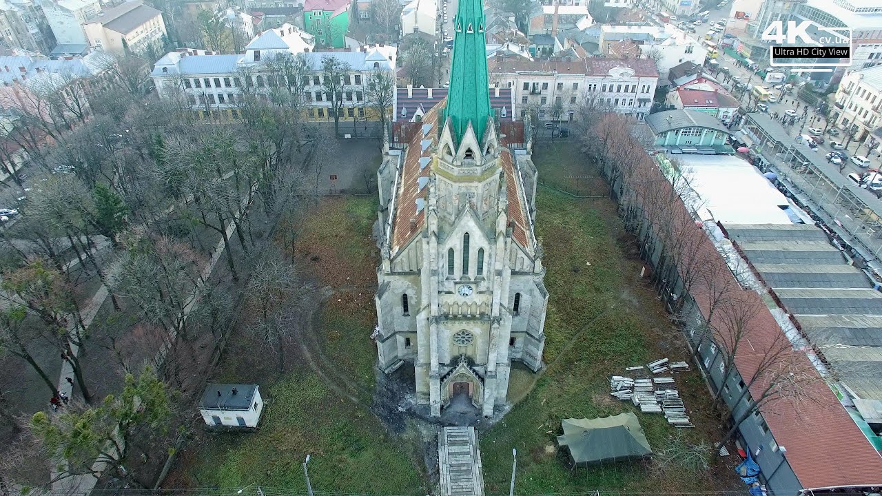 Костел Святейшего Сердца Иисуса с высоты птичьего полета, Черновцы в 4К