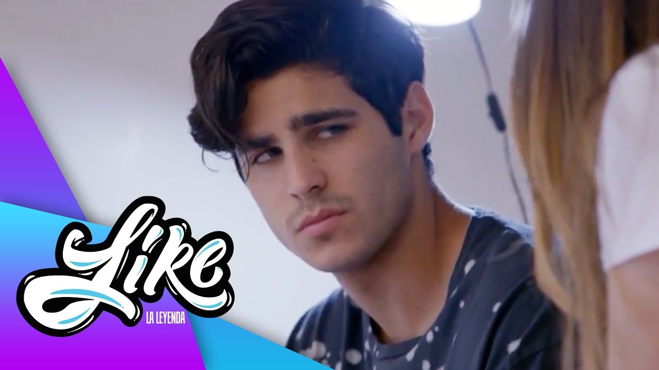 Todos se enteran que Ulises estuvo en la cárcel | Like la leyenda-Televisa
