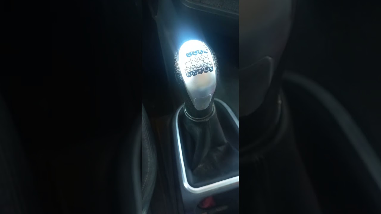كيفية تعامل مع علبة السرعات