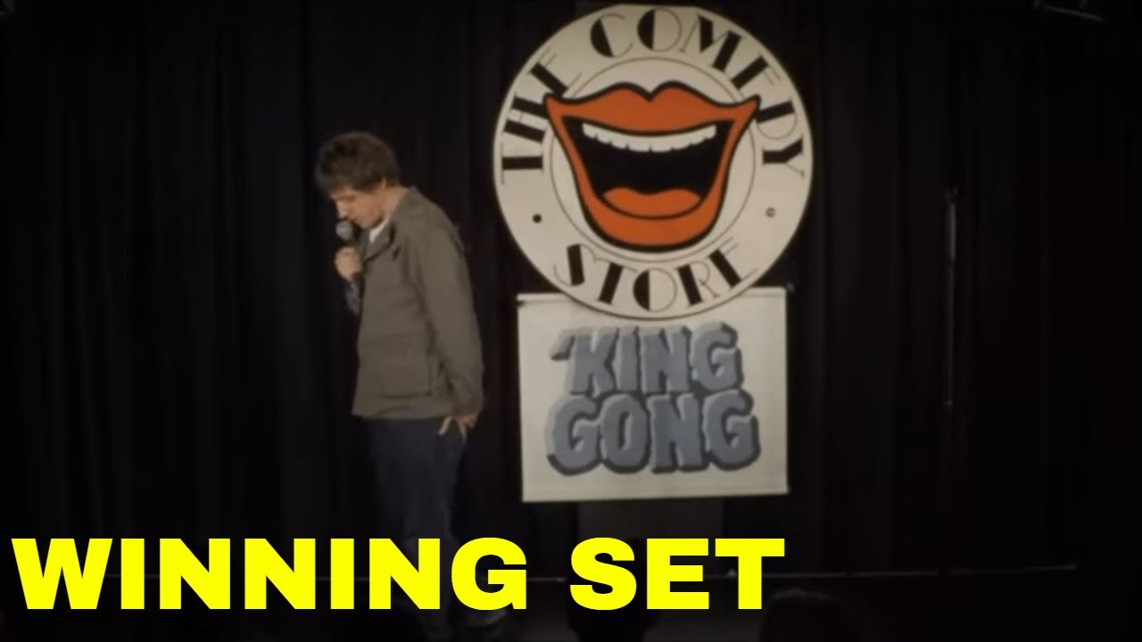 Awkward stand-up comedian wins The Comedy Store King Gong - Tom Mayhew 30th May 2016