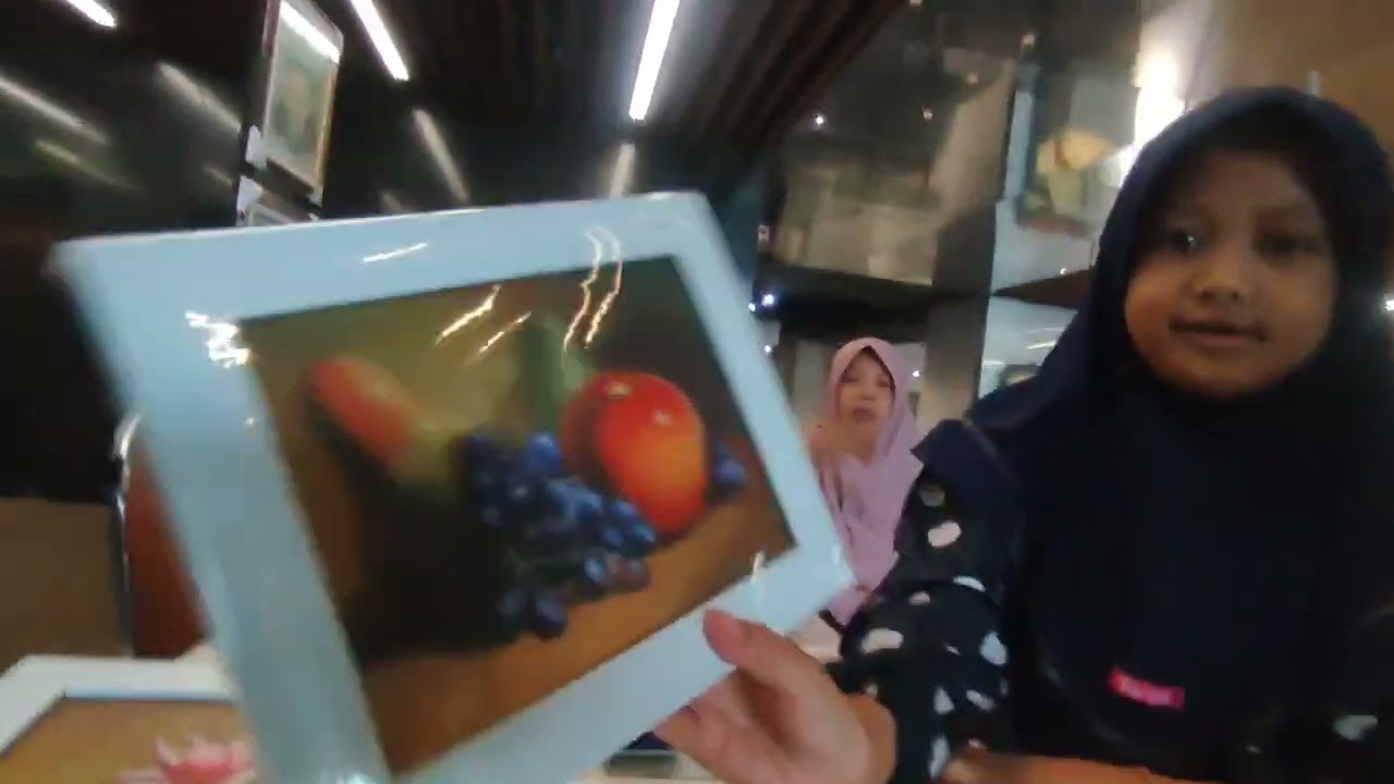 VLOG KE ALUN-ALUN SURABAYA, Balai Pemuda Surabaya,  Galeri Merah Putih Surabaya