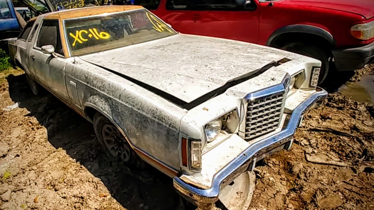 1978 Ford Thunderbird Junkyard Find