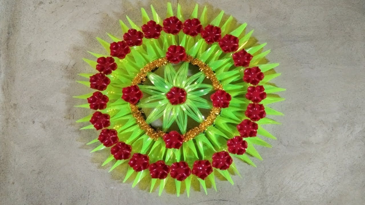 DIY Christmas Parol/Lantern Christmas Decor made from recycled plastic bottles