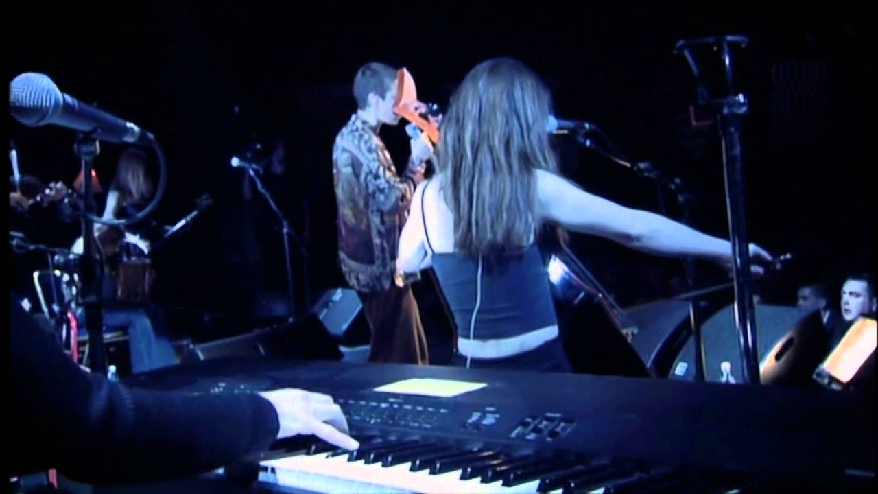 SINEAD O'CONNOR   YOU MADE ME THE THIEF OF YOUR HEART