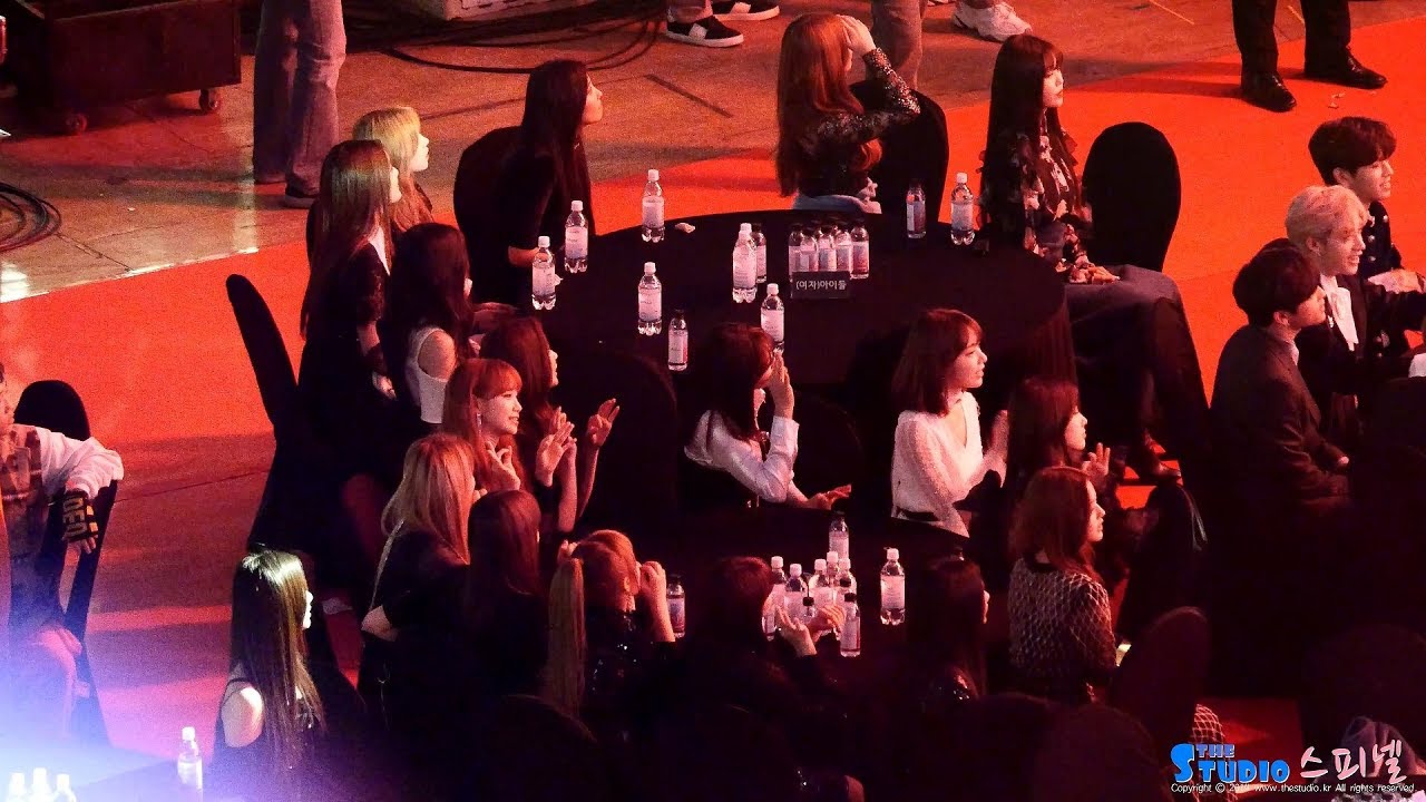 190123 안무 따라하는 아이즈원 IZ*ONE 여자아이들 (G)I-DLE Recation to 트와이스 TWICE Stage 리액션 4K 직캠 by Spinel