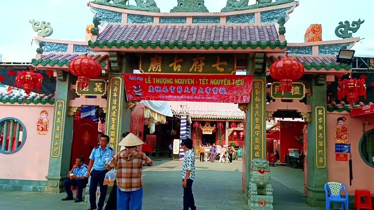 Ngôi miếu cổ nhất Nam Bộ hơn 340 năm tuổi Chùa Ông - Thất phủ cổ miếu 