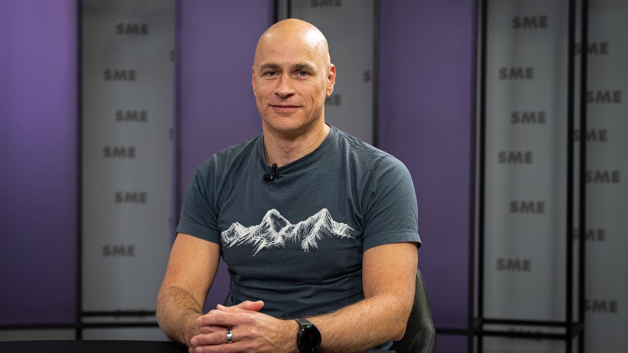Analytik Karpiš: Investori sa začali báť Ameriky, sťahujú kapitál a kupujú zlato