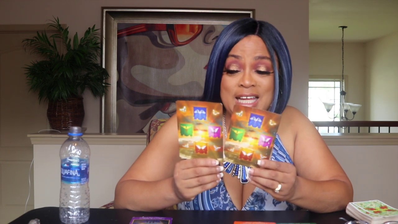 AQUARIUS YOUR PERSON SECRETLY LOVES YOU OCTOBER 2019