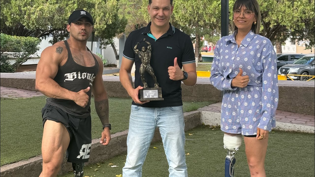 369 Cambio mi cuerpo pero se hizo una mejor versión #prótesis #prosthesis #prostheticleg
