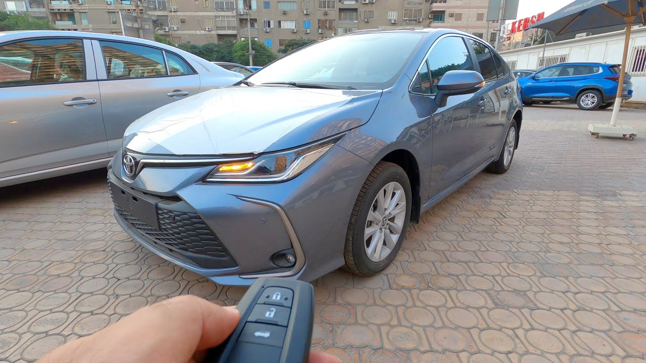 Обзор Toyota Corolla 2024 Smart, Celestite Gray Metallic