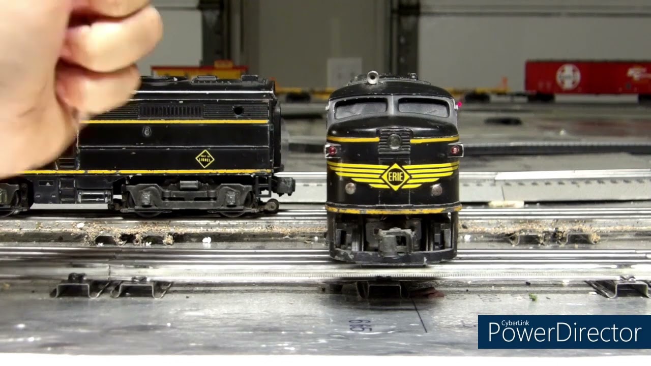 Lionel Postwar Review: #2032 Erie ALCo FA AA Diesel Set