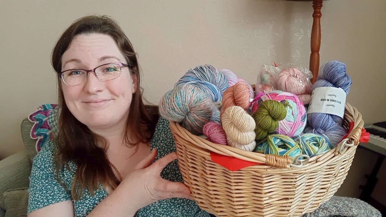A Flurry of Finishes: A Knitting Podcast Episode