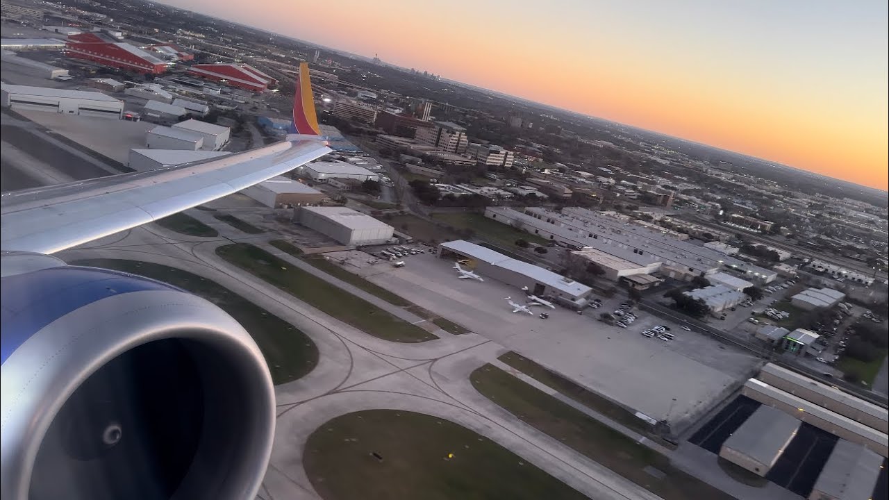 Southwest Boeing 737 MAX 8 Sunset Takeoff San Antonio Intl. (KSAT)