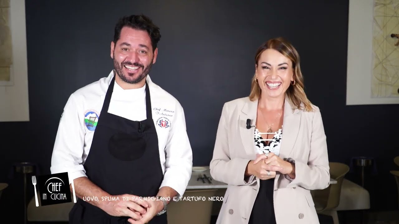 Chef in Cucina - Uovo, spuma di parmigiano e tartufo nero