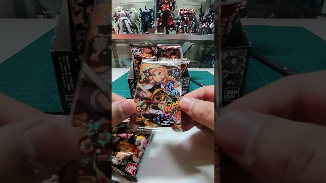 Unboxing Demon Slayer Wafer Card Vol 4!! Rengoku Pulls??!!!