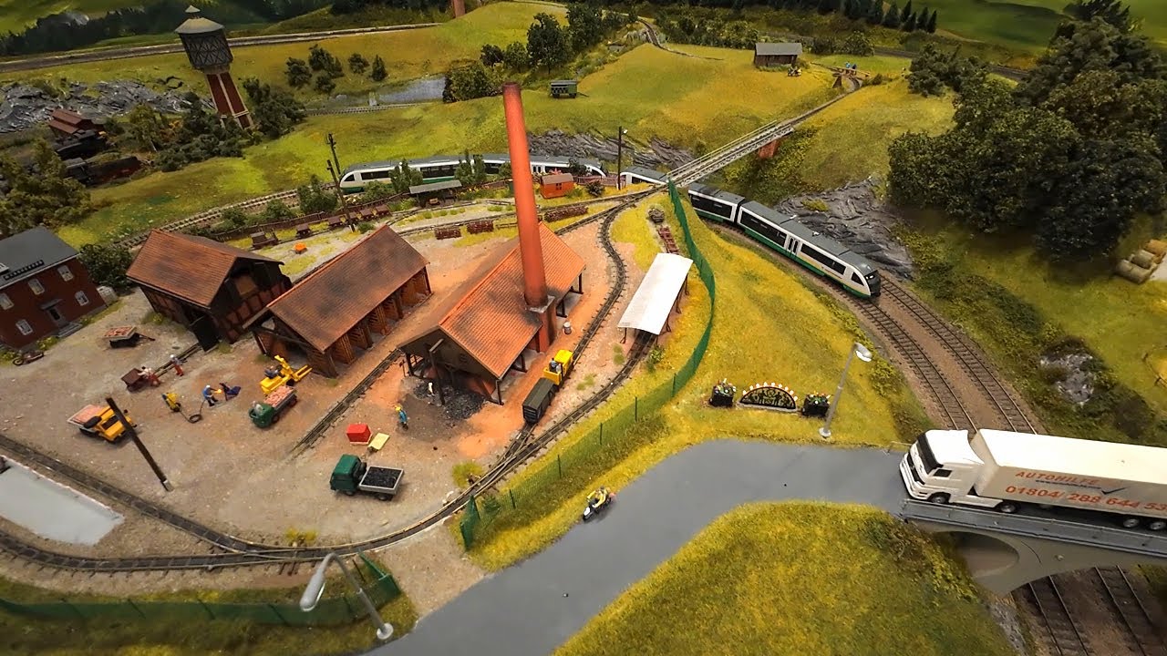 Modelleisenbahnclub Adorf – Eisenbahntechnik auf zwei Etagen