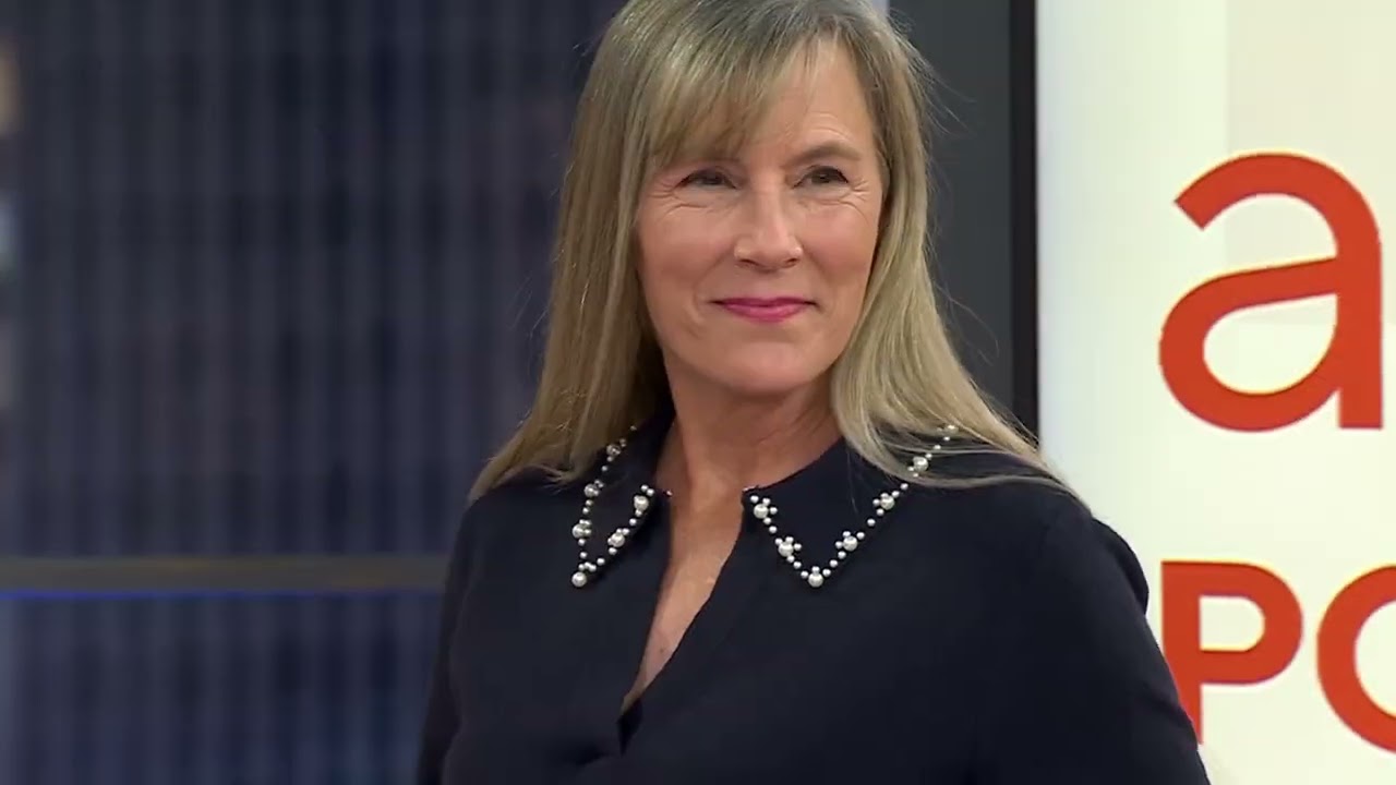 Me by Jennie Garth Sasha Sweater w/ Simulated Pearl Details on QVC