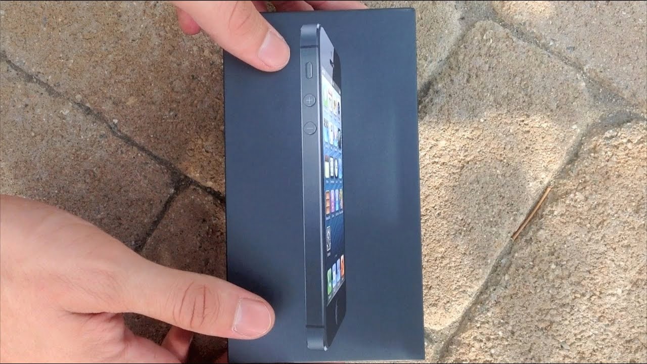 Apple iPhone 5 Unboxing