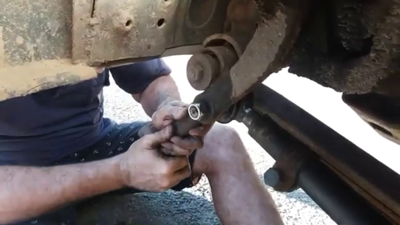 MB-608 , FOLGA NA BARRA CURTA DA DIREÇÃO,  RESOLVIDO.