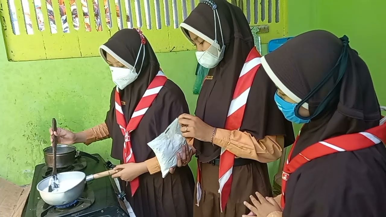 Pramuka Berkarya || Cara Membuat Briket Serbuk Kayu Gergaji