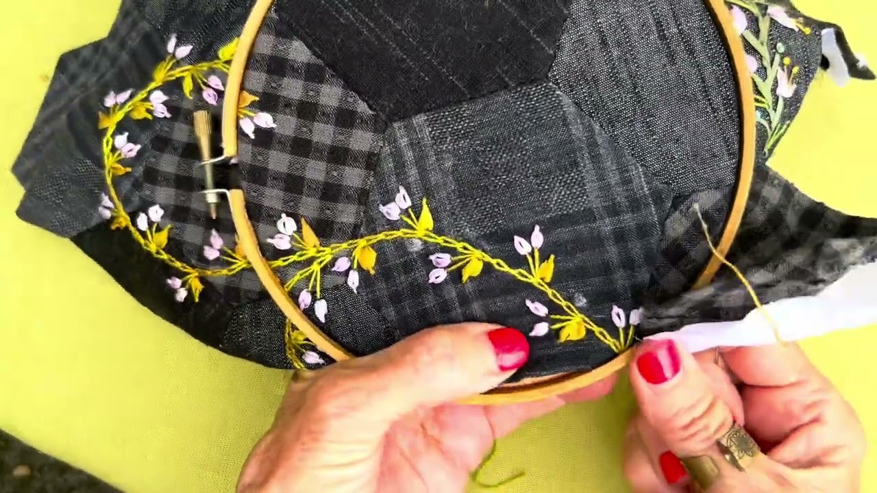 Snippets of my stitching life #embroidery #silkribbonembroidery #epp #bullionlazydaisy