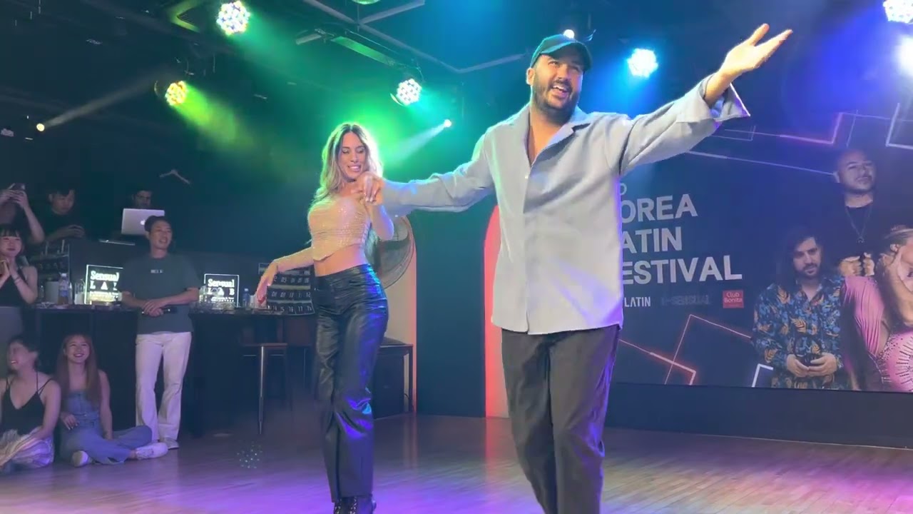 230616 Dario y Sara Demo Show in 3rd Korea Latin Festival Day 1 / Salvaje - Jr.