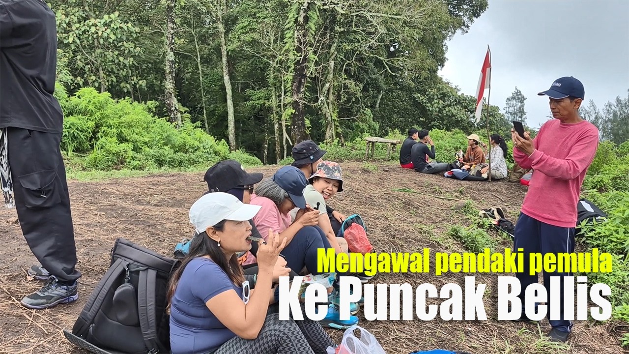 Mengawal pendaki pemula ke Puncak Bhellis