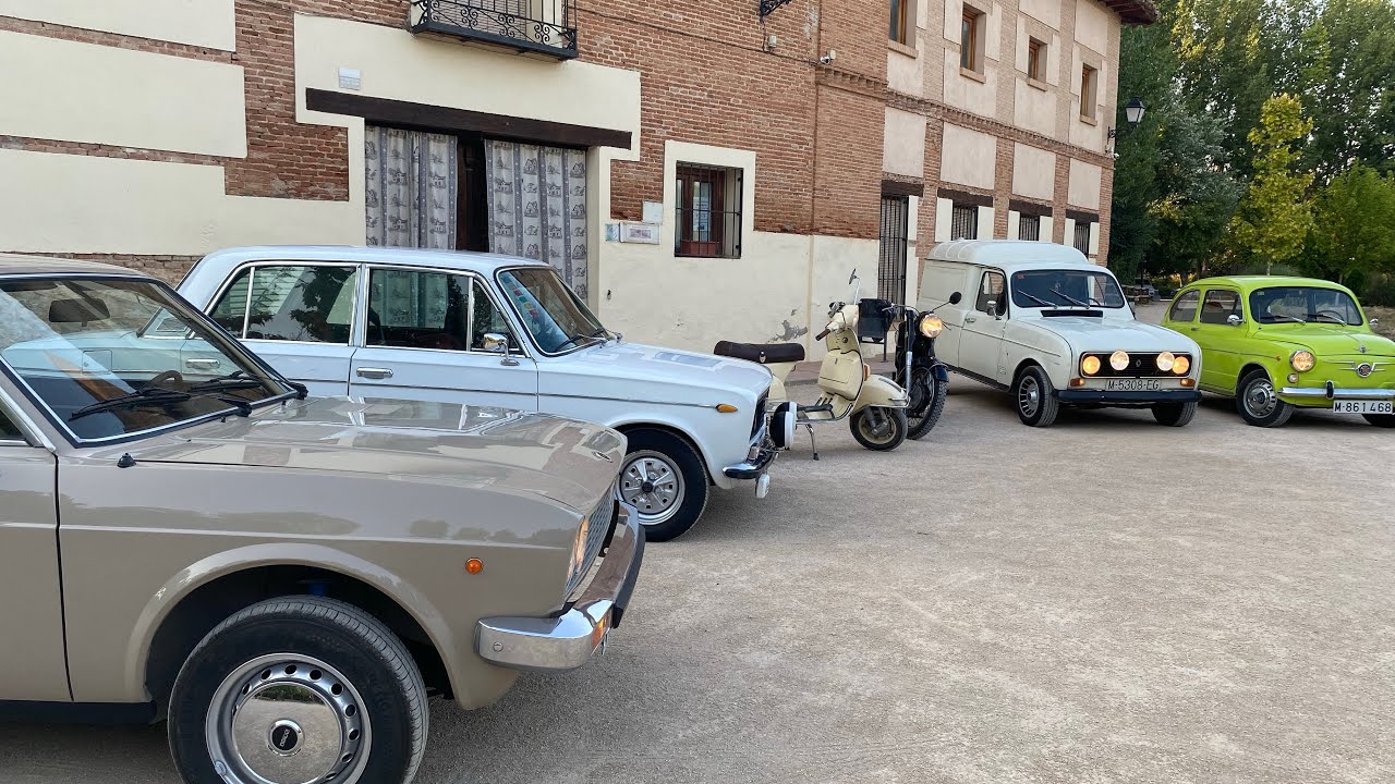 SEAT 128 en distintos colores
